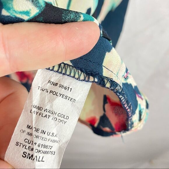 Eight Sixty Top - Picture 3 of 5